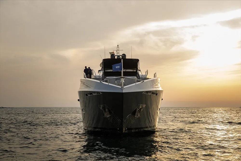 Santorini yacht rental Dubai